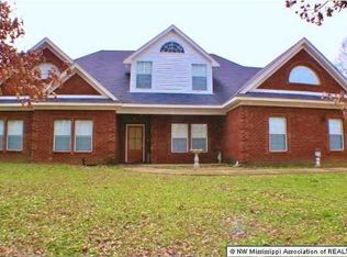 3771 Stage Rd, Coldwater, MS 38618