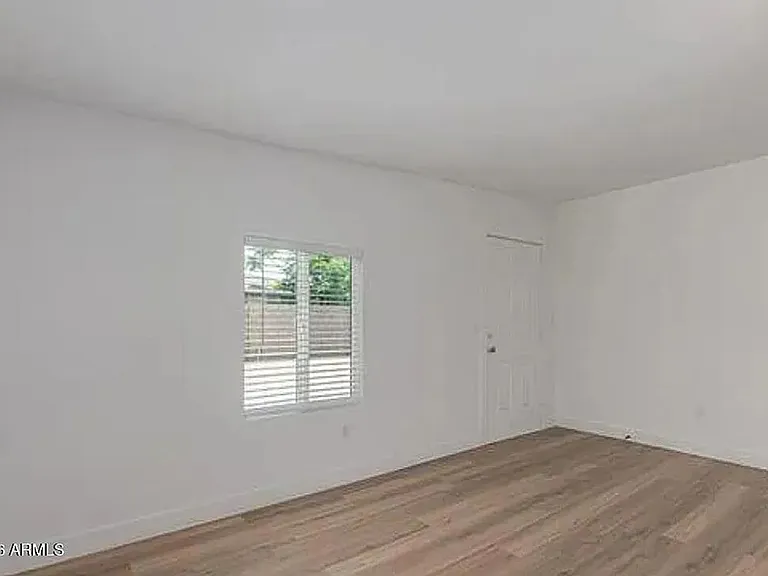 5035 N 23rd Ave — Photo 7