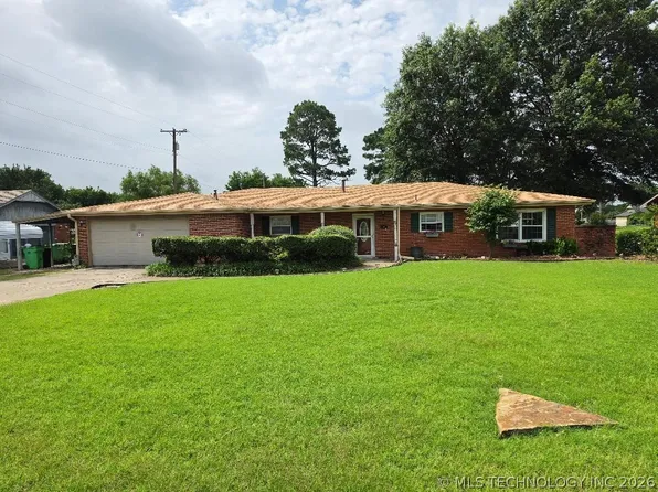 817 W Date St, Okemah, OK 74859