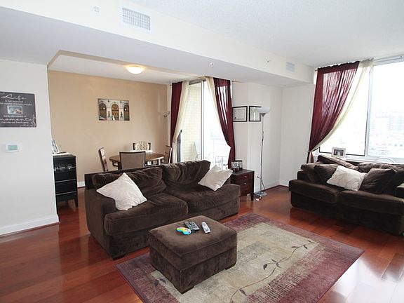 5th image of 1020 N Highland St Unit 725