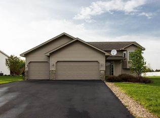 10382 62nd St NE, Albertville, MN 55301
