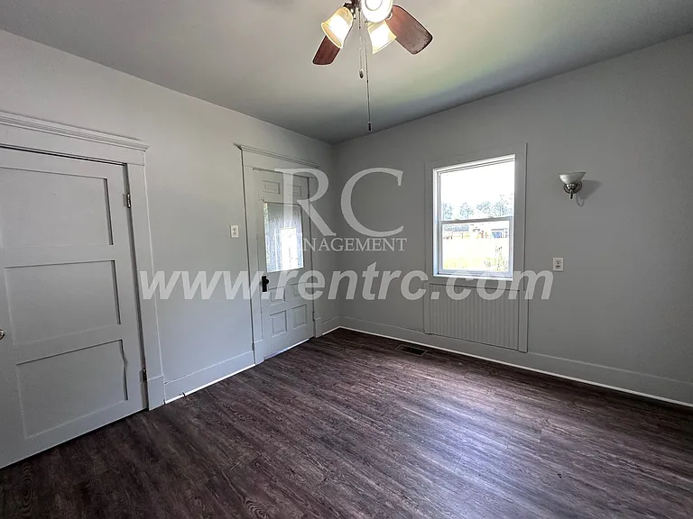 15 N Jefferson St #N — Photo 3