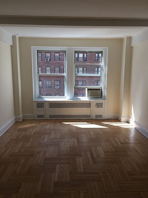 1st image of 433 W 34th St APT 8E