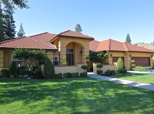 1565 E Forest Oaks Dr, Fresno, CA