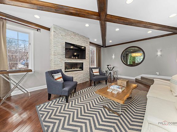 2nd image of 2 N Tower Rd