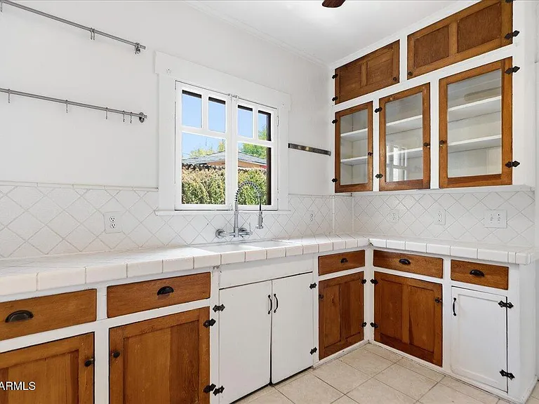 930 E Coronado Rd #BACK — Photo 10