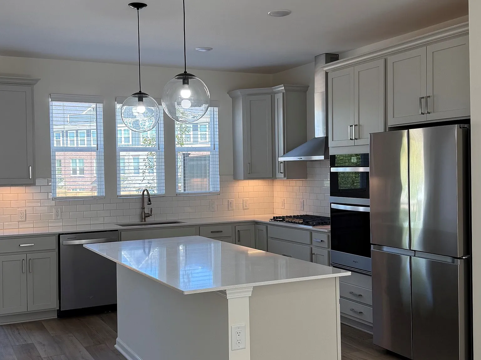 4 bed, 3.5 bath, 2170 sqft, $3,600 — Photo 1