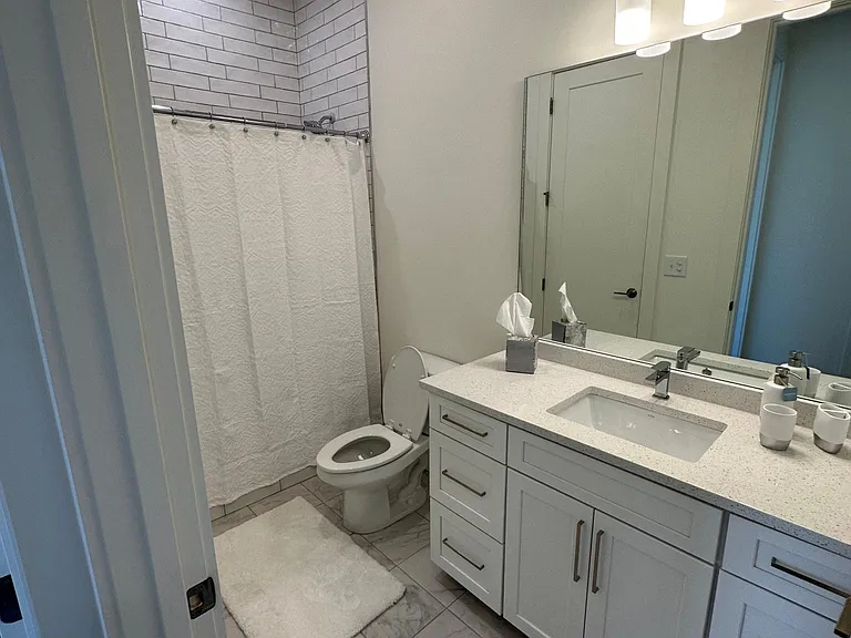 9058 Main St — Photo 11