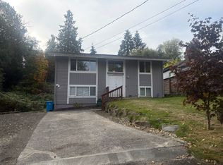 1819 NE East 189th St, Seattle, WA 98155