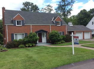 1014 Old Gate Rd, Pittsburgh, PA 15235