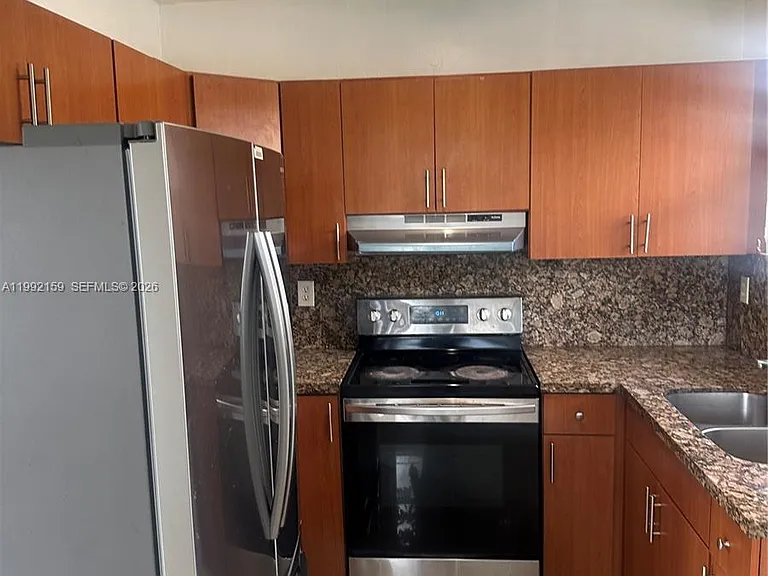 16800 NE 4th Ct #0 — Photo 2