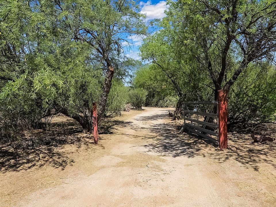 1st image of 11457 E Speedway Blvd