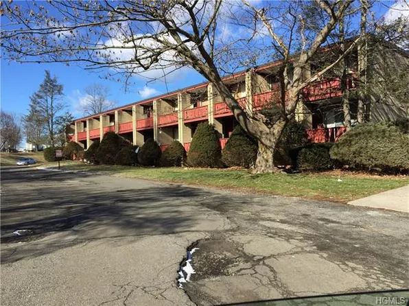 440 Viola Rd APT 2, Spring Valley, NY 10977