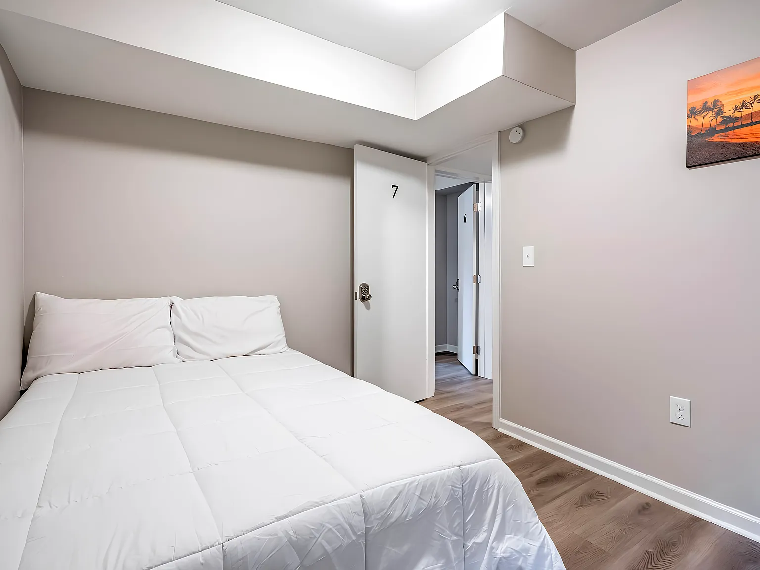 4 bed, 3.0 bath, 1450 sqft, $628 — Photo 1