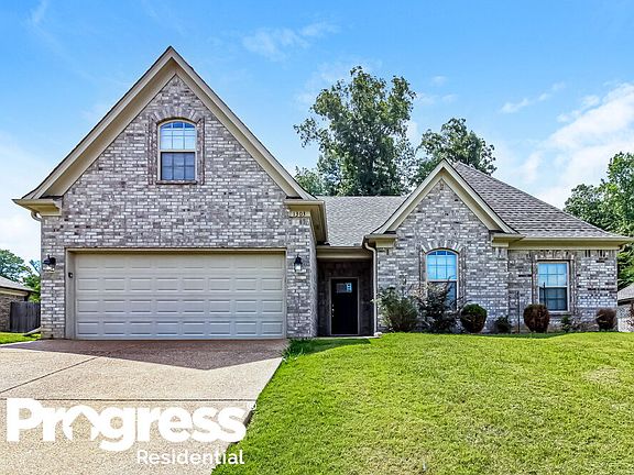 2nd image of 1303 Shetland Dr
