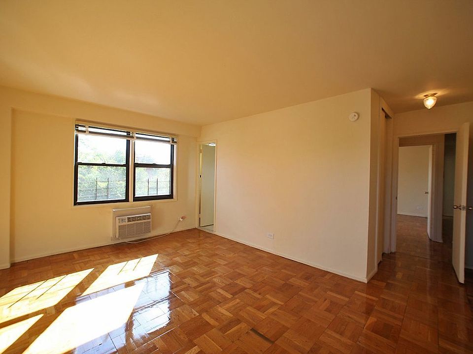 1st image of 12330 83rd Ave APT 3E