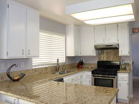 4th image of 5741 N Jesse Dr