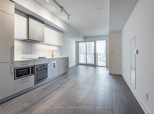19 Western Battery Rd #3209-C01, Toronto, ON M6K 0E3