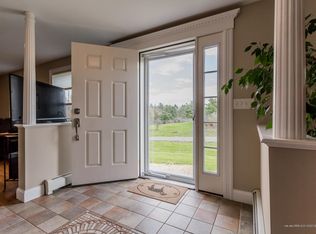 27 Coopers Way, Gorham, ME 04038