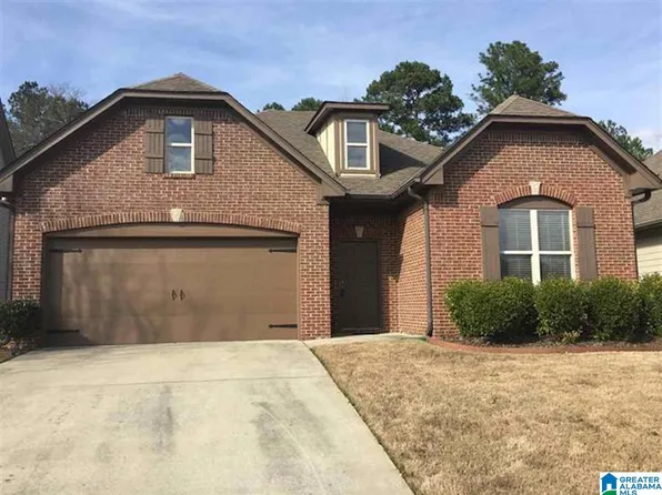 1204 Washington Dr, Moody, AL 35004