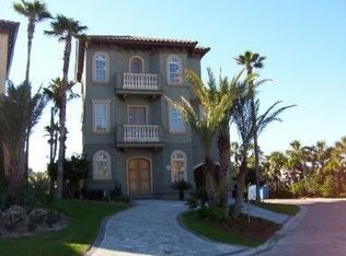 172 Rue St, Miramar Beach, FL 32550