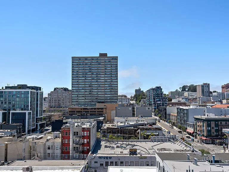 1335 Larkin St #203 — Photo 30