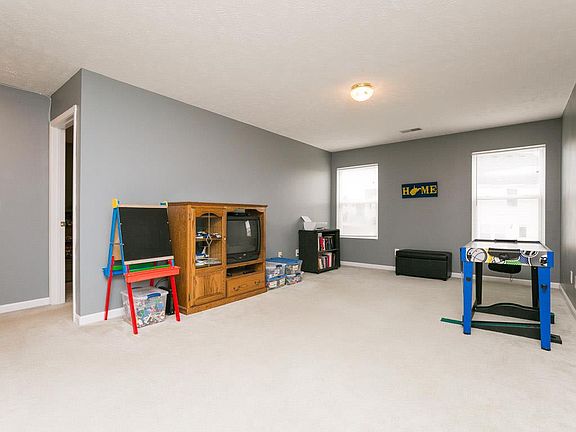 4th image of 4007 Willowpond Ct