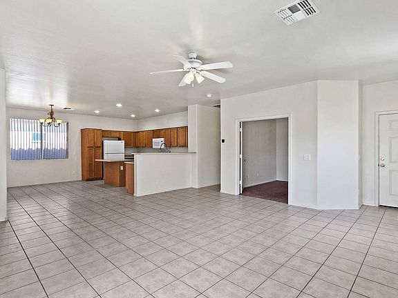 3rd image of 12519 W Campina Dr