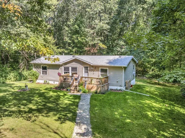 11965 Strait Rd, Hanover, MI 49241
