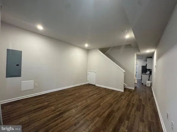 2224 Wilder St, Philadelphia, PA 19146
