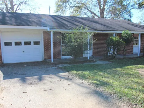 410 2nd Ave, Selma, AL 36701