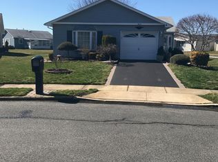 11 Vernon Ct, Brick, NJ 08724