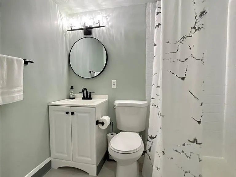 8921 NW 28th Dr #64-D — Photo 7