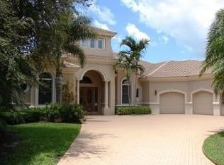507 Terracina Way, Naples, FL 34119