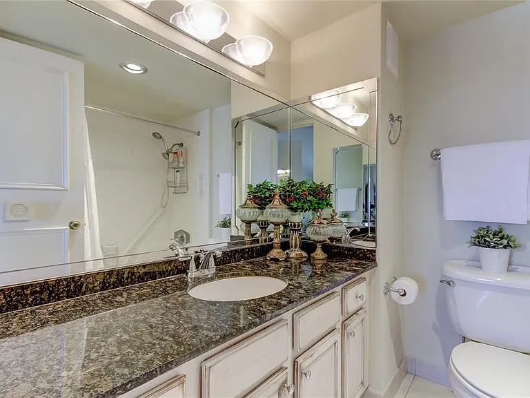 880 Mandalay Ave #S601 — Photo 13
