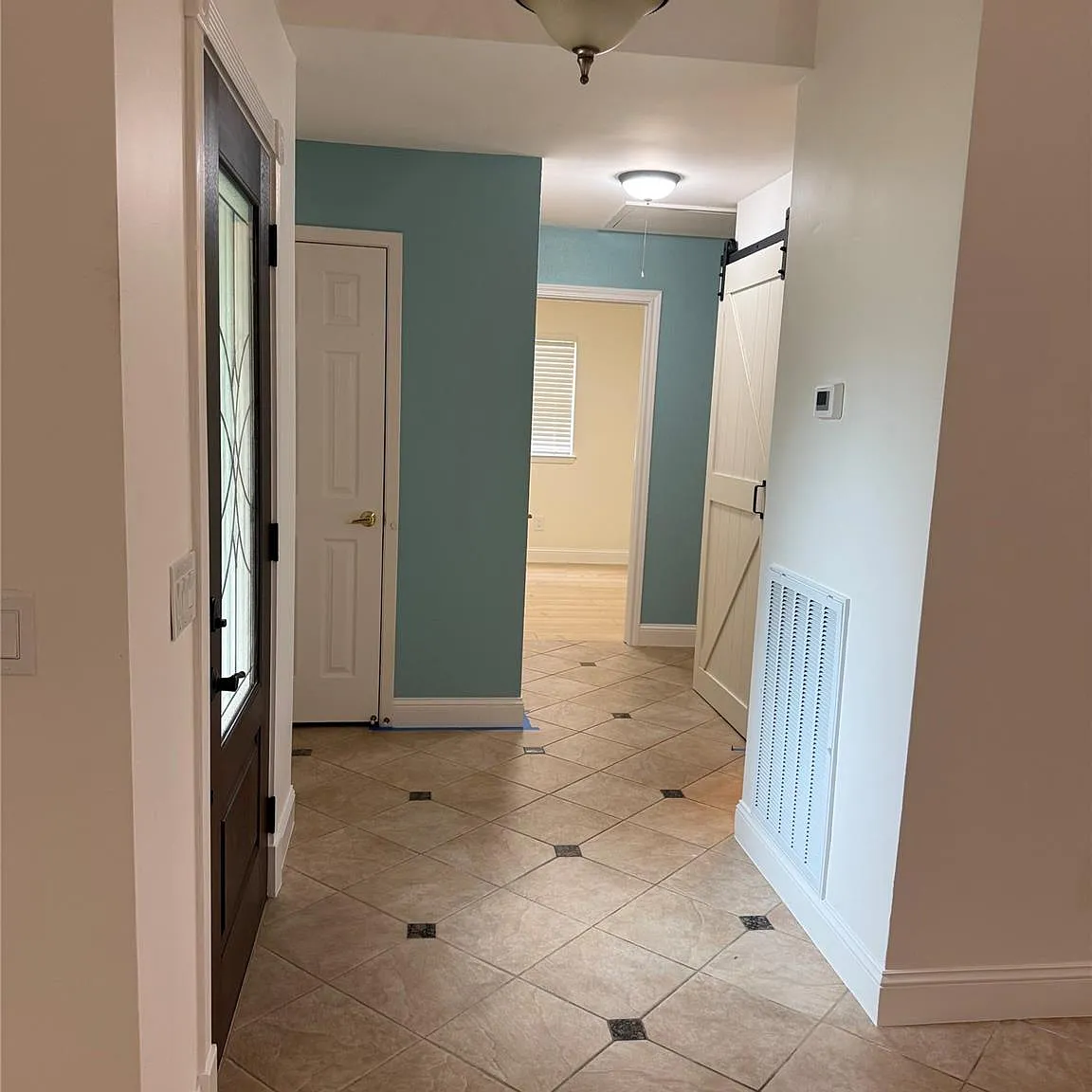 3 bed, 1538 sqft, $2,150 — Photo 3