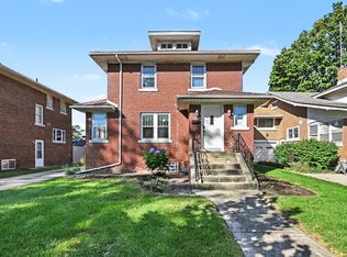411 Cornelia St, Joliet, IL 60435