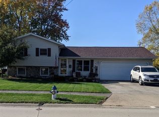 539 Barker St, Wellington, OH 44090