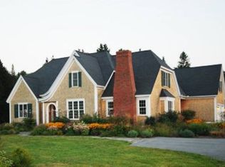 9 Cortland Rd, Freeport, ME 04032