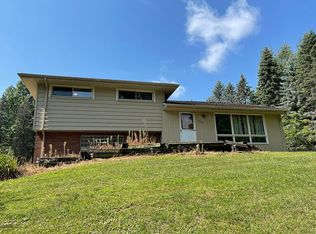 808 Abington Rd, Akron, OH 44312