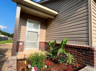 90 W Harmony Dr, Mason, TN 38049