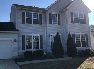38267 Springdale Dr, North Ridgeville, OH 44039