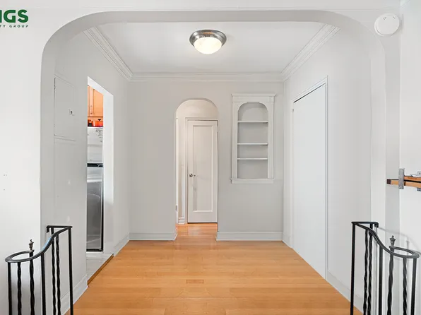 50 Lefferts Avenue image 5 of 10