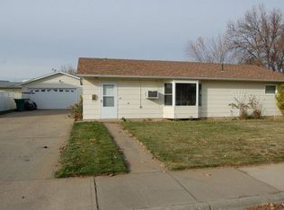 219 11th Ave SW, Sidney, MT 59270