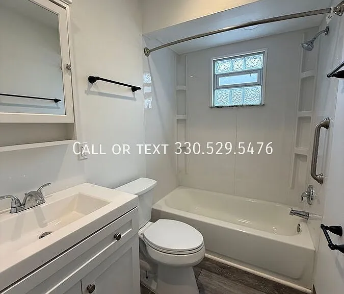 15 W York St — Photo 12