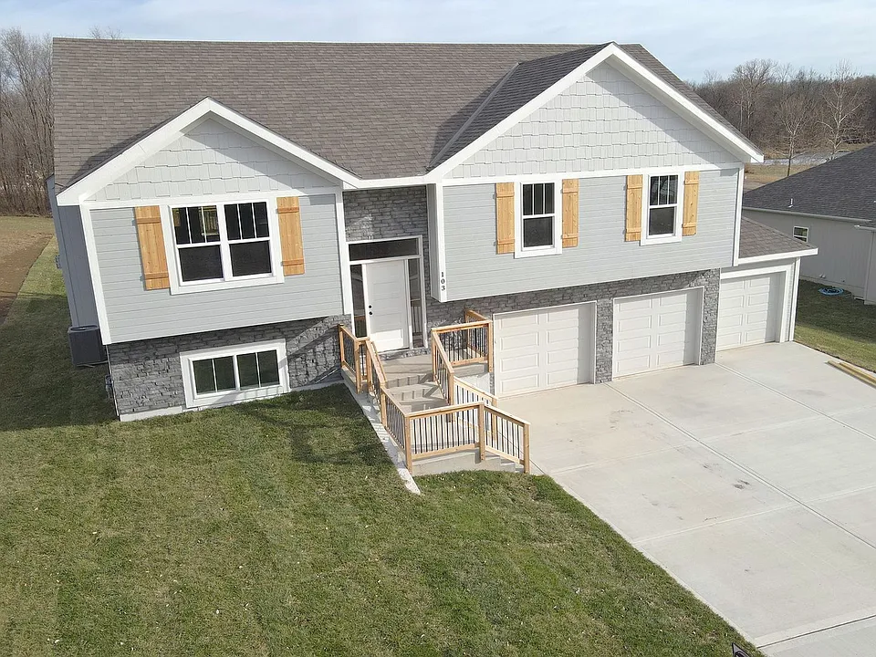 103 Sally Cir