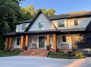 3141 Fairchild Ave, Wayzata, MN 55391