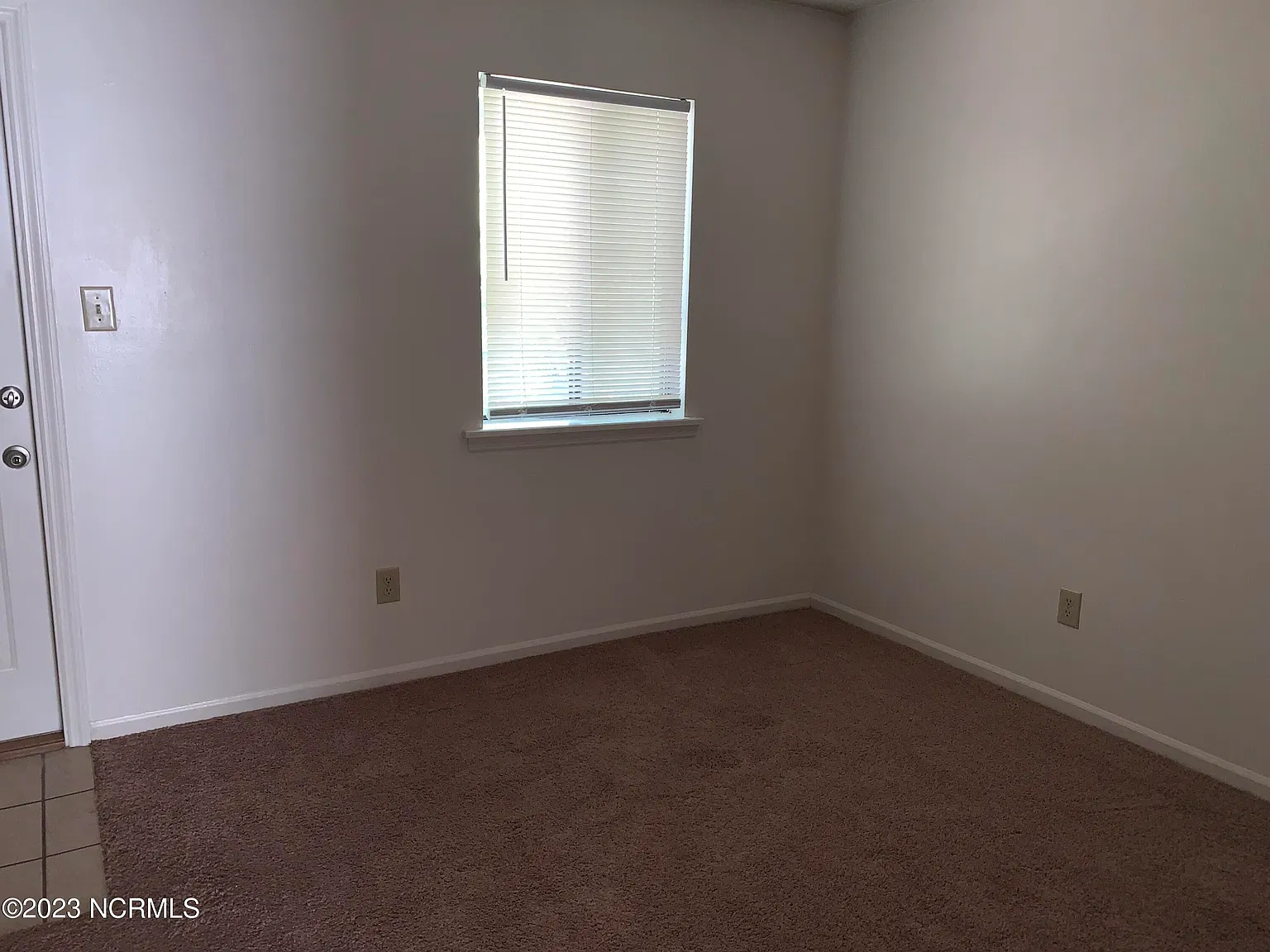 1 bed, 1.0 bath, 500 sqft, $925 — Photo 3