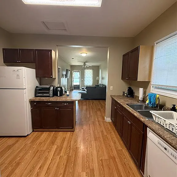 366 Bridge Ave — Photo 18