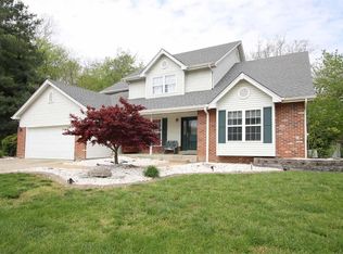 1728 Seminole Ln, Godfrey, IL 62035